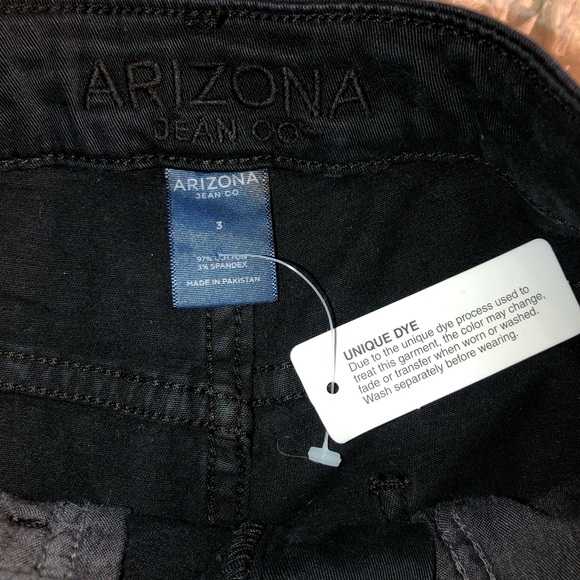 BRAND NEW Arizona high rise shorts - Picture 3 of 3